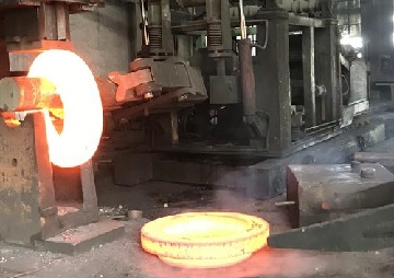 Forging of A105 flanges