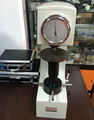 Rockwell sclerometer