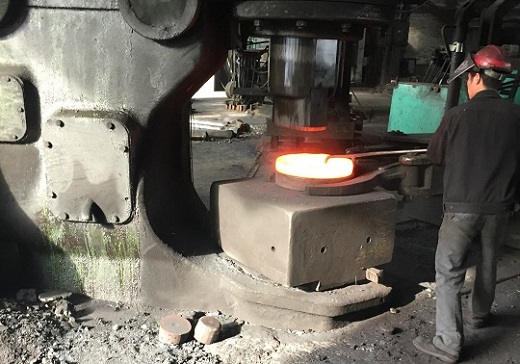 Air hammer in a forging mill