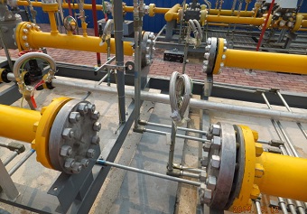 Bolted flange joints