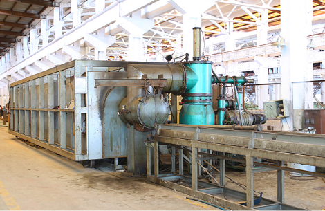 Vacuum annealing furnace