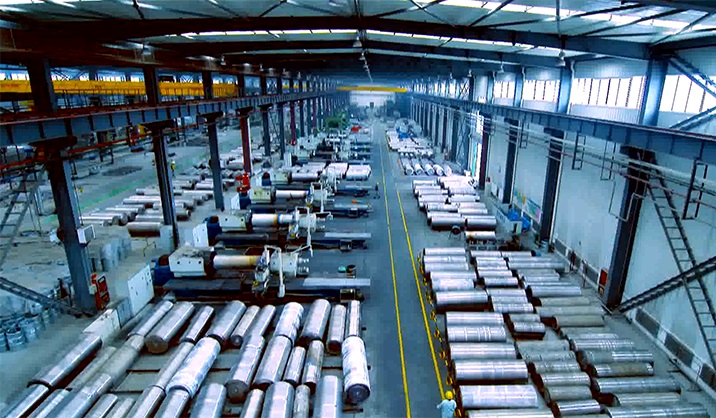 Titanium bar machining workshop